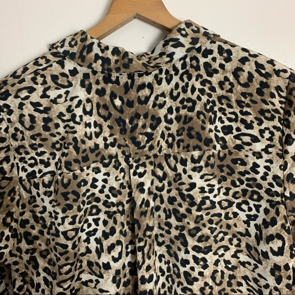 [H&M] Size: 4 Brown & Black Leopard Animal Print Long Sleeve Button Down Top - Picture 9 of 9